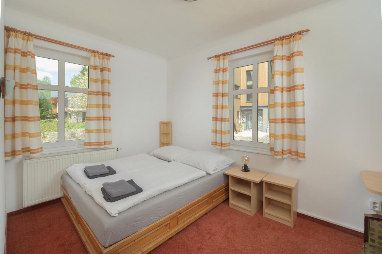 Astoria Inn Špindlerŭv Mlýn Dış mekan fotoğraf