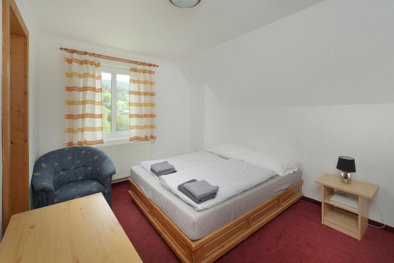 Astoria Inn Špindlerŭv Mlýn Dış mekan fotoğraf