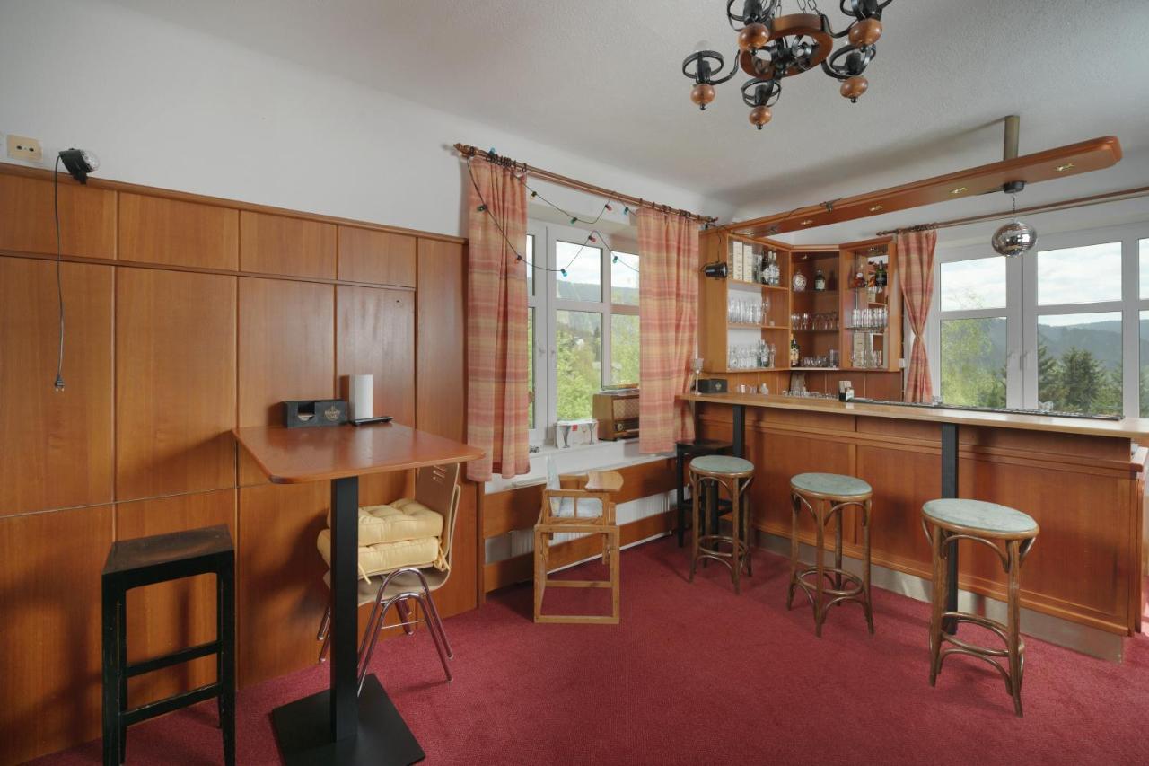 Astoria Inn Špindlerŭv Mlýn Dış mekan fotoğraf