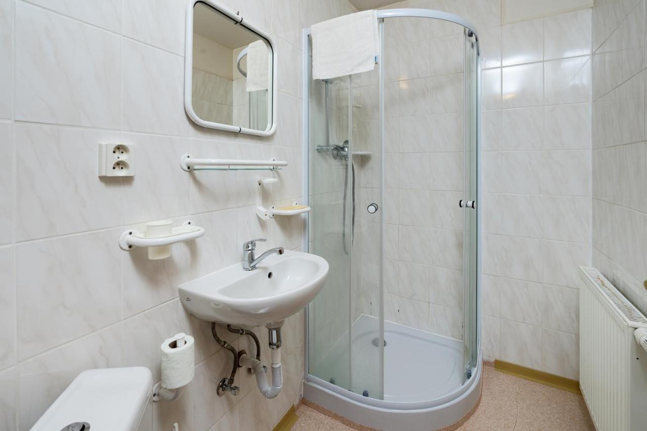 Astoria Inn Špindlerŭv Mlýn Dış mekan fotoğraf