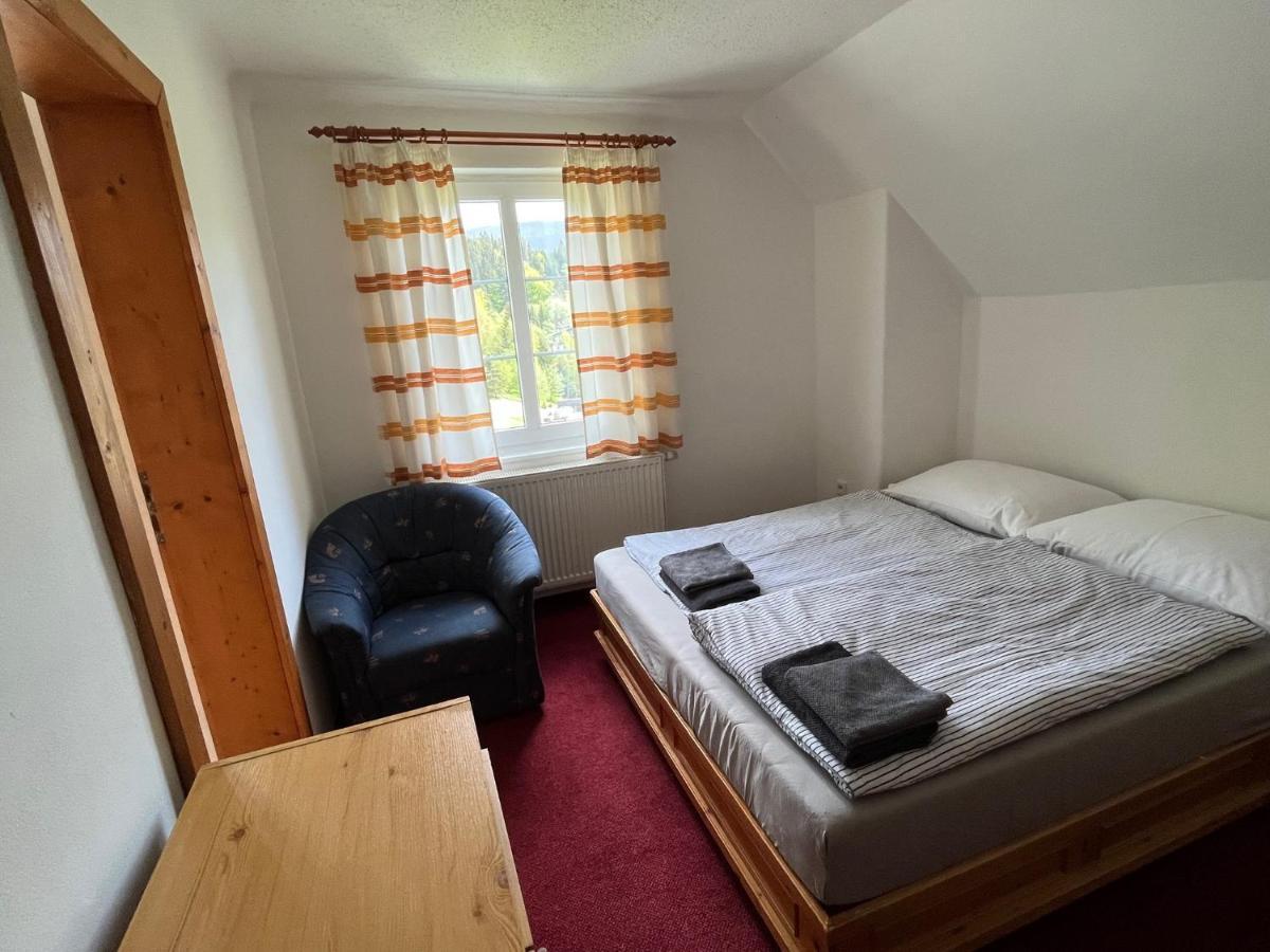 Astoria Inn Špindlerŭv Mlýn Dış mekan fotoğraf