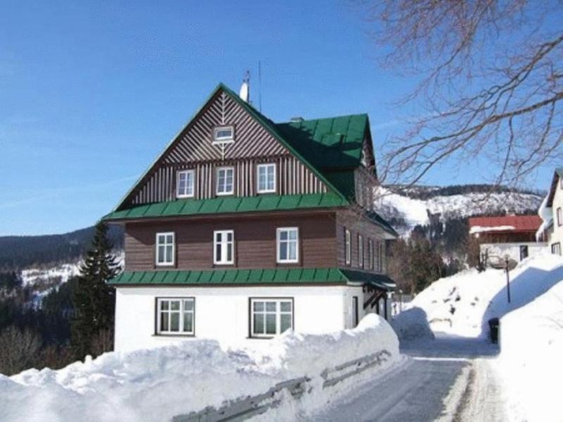 Astoria Inn Špindlerŭv Mlýn Dış mekan fotoğraf